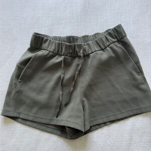 Lululemon Athletica Green Athletic Shorts with Elastic Waistband
